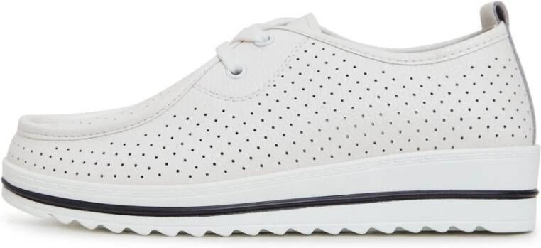 Cesare Gaspari Leren Classic Platform Instappers Wit White Dames