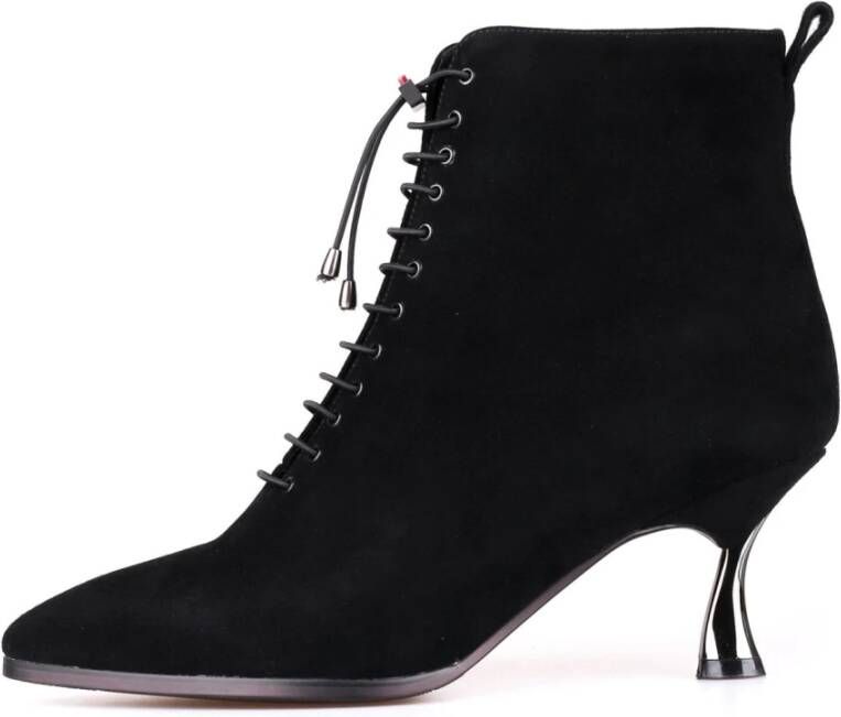 Cesare Gaspari Stiletto Classic Enkellaarzen Zwart Black Dames