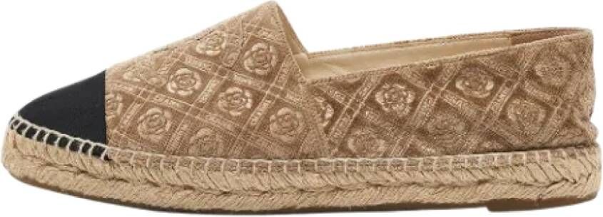 Chanel Vintage Pre-owned Canvas espadrilles Beige Dames