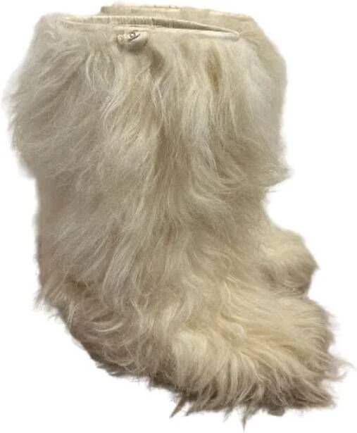 Chanel Vintage Pre-owned Faux Fur boots White Dames