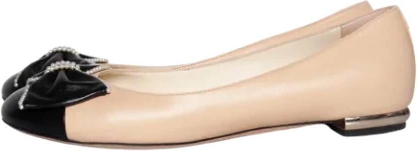 Chanel Vintage Pre-owned Leather flats Beige Dames