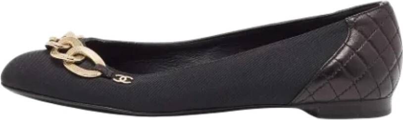 Chanel Vintage Pre-owned Leather flats Black Dames