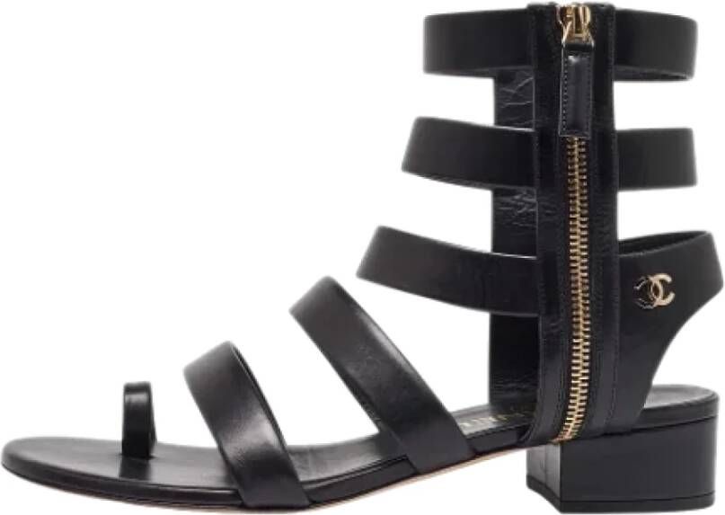 Chanel Vintage Pre-owned Leather sandals Black Dames