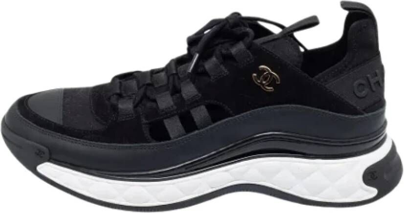 Chanel Vintage Pre-owned Leather sneakers Black Dames