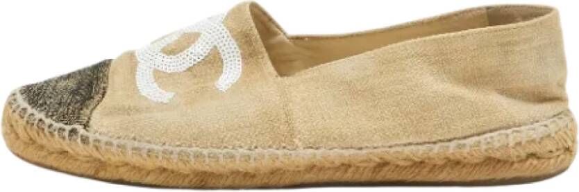 Chanel Vintage Pre-owned Raffia espadrilles Beige Dames