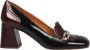 Chie Mihara Glanzende leren pumps met kettingdetail Black Dames - Thumbnail 1