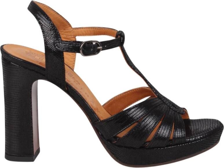 Chie Mihara Glanzende T-strap Cafra Sandalen Black Dames