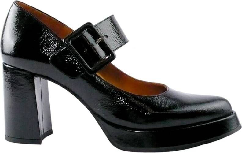 Chie Mihara Zwarte Decollete Schoenen Black Dames