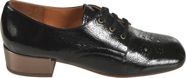 Chie Mihara Zwarte platte schoenen Elegante stijl Black Dames