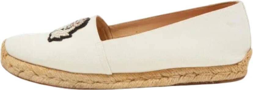 Christian Louboutin Pre-owned Canvas flats White Dames