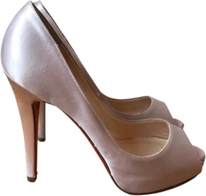 Christian Louboutin Pre-owned Canvas heels Pink Dames