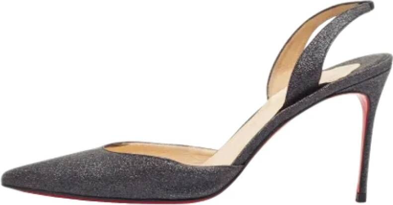 Christian Louboutin Pre-owned Fabric heels Black Dames