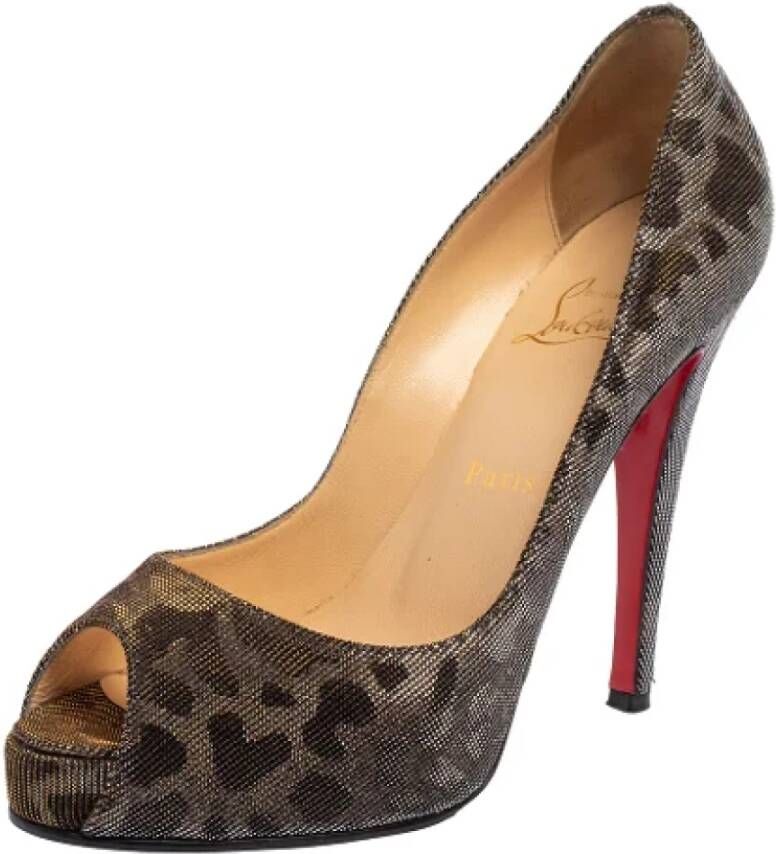 Christian Louboutin Pre-owned Fabric heels Gray Dames