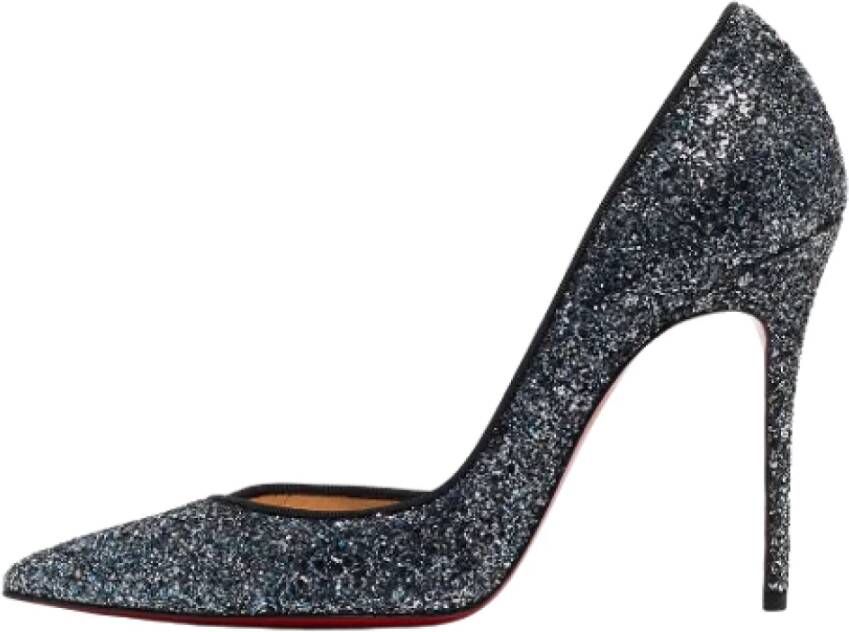 Christian Louboutin Pre-owned Fabric heels Gray Dames