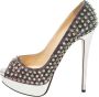 Christian Louboutin Pre-owned Fabric heels Gray Dames - Thumbnail 1