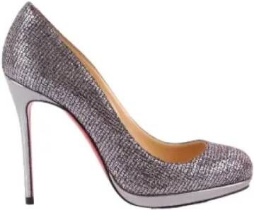 Christian Louboutin Pre-owned Fabric heels Gray Dames