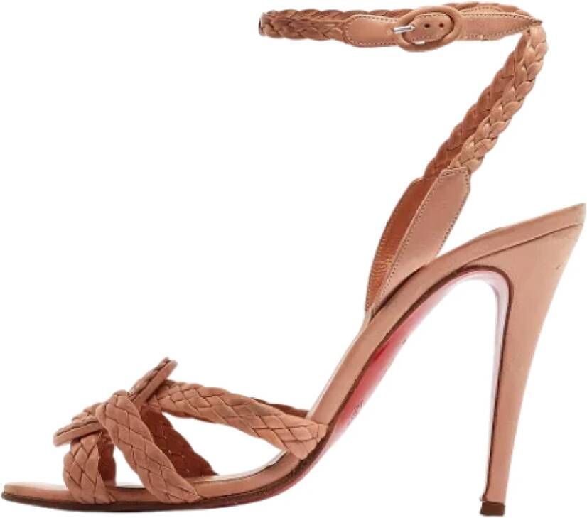 Christian Louboutin Pre-owned Fabric sandals Beige Dames