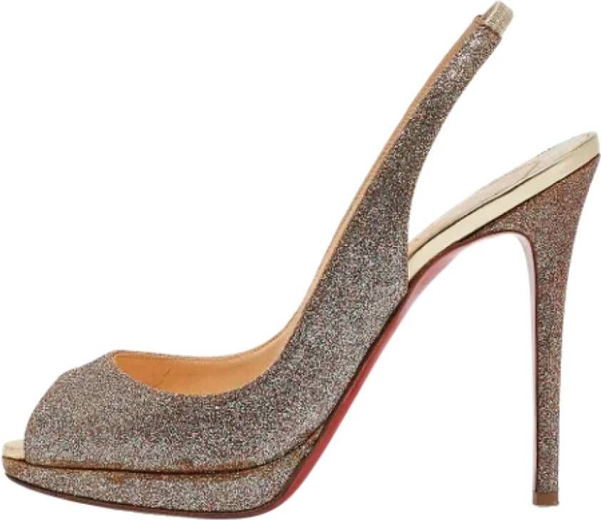 Christian Louboutin Pre-owned Fabric sandals Gray Dames