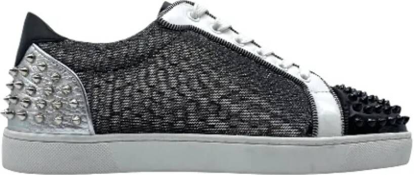 Christian Louboutin Pre-owned Fabric sneakers Black Dames