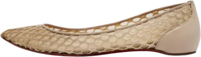 Christian Louboutin Pre-owned Leather flats Beige Dames