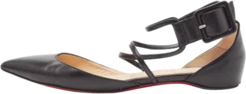 Christian Louboutin Pre-owned Leather flats Black Dames