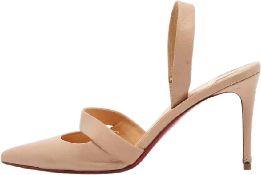 Christian Louboutin Pre-owned Leather heels Beige Dames