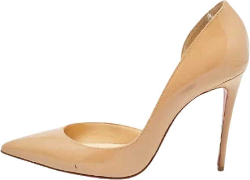 Christian Louboutin Pre-owned Leather heels Beige Dames