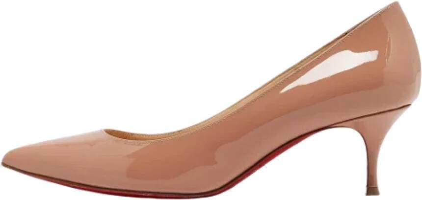 Christian Louboutin Pre-owned Leather heels Beige Dames