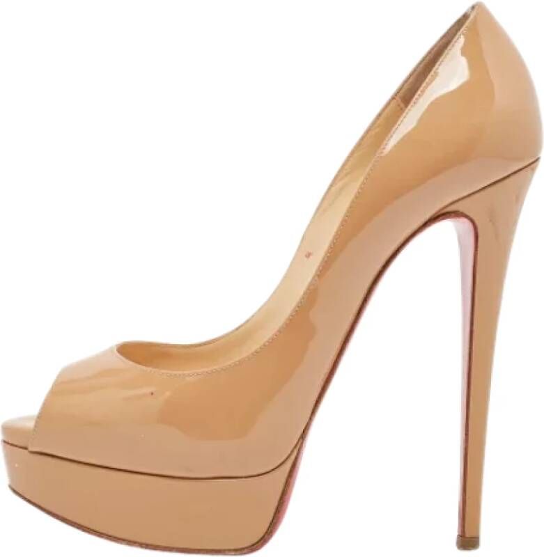 Christian Louboutin Pre-owned Leather heels Beige Dames