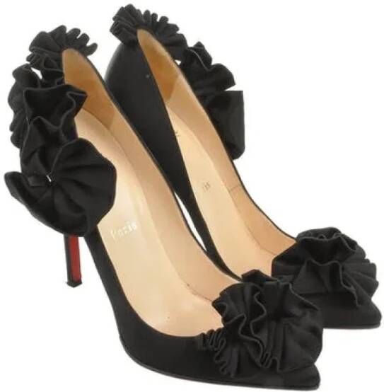 Christian Louboutin Pre-owned Leather heels Black Dames