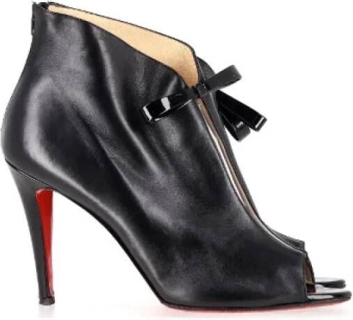 Christian Louboutin Pre-owned Leather heels Black Dames