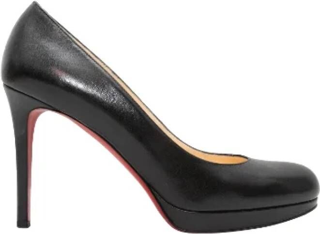 Christian Louboutin Pre-owned Leather heels Black Dames