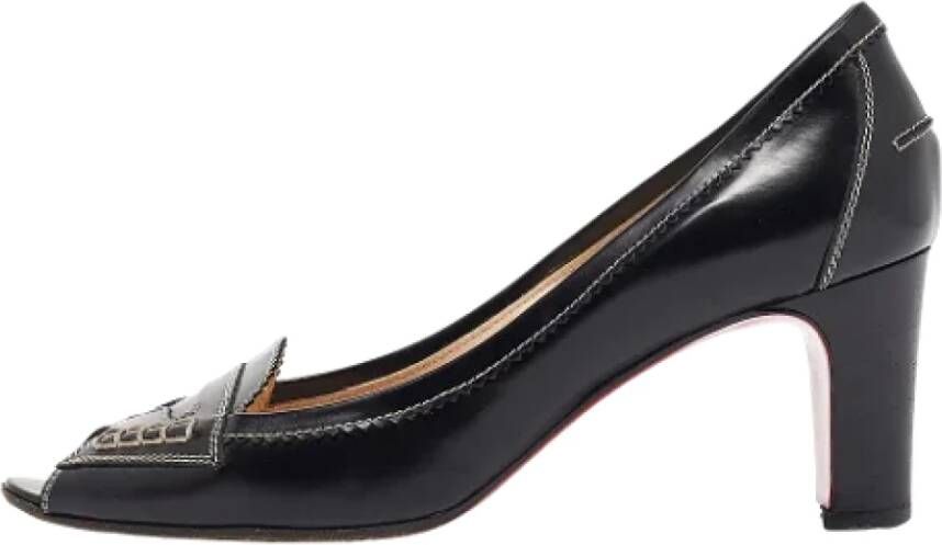 Christian Louboutin Pre-owned Leather heels Black Dames