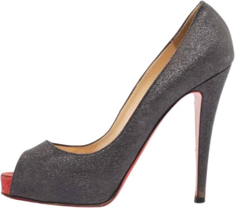 Christian Louboutin Pre-owned Leather heels Black Dames