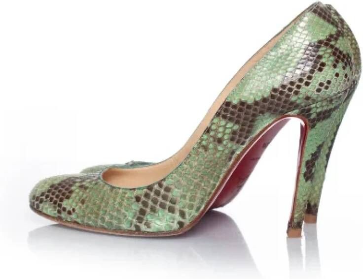 Christian Louboutin Pre-owned Leather heels Green Dames