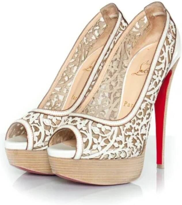 Christian Louboutin Pre-owned Leather heels White Dames