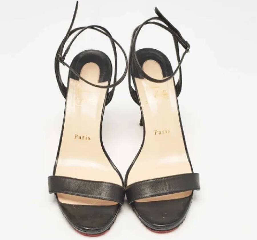 Christian Louboutin Pre-owned Leather sandals Black Dames