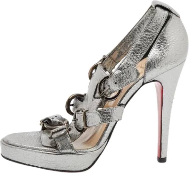 Christian Louboutin Pre-owned Leather sandals Gray Dames