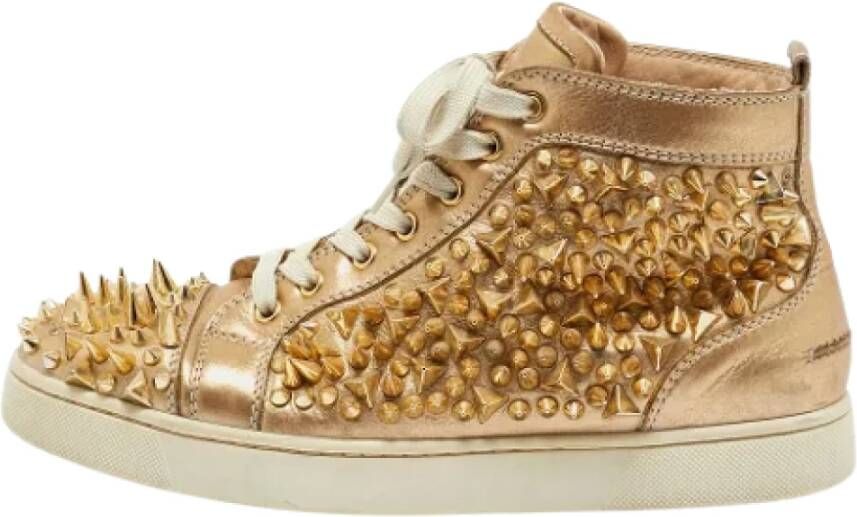 Christian Louboutin Pre-owned Leather sneakers Yellow Dames