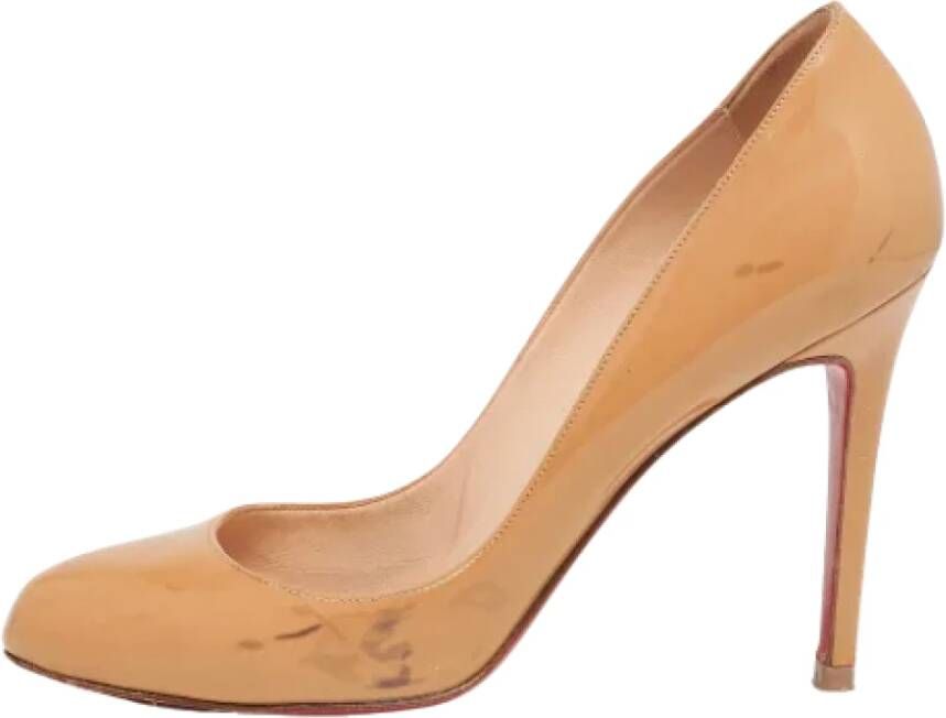 Christian Louboutin Pre-owned Pumps Beige Dames