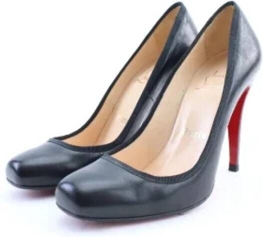 Christian Louboutin Pre-owned Pumps Black Dames