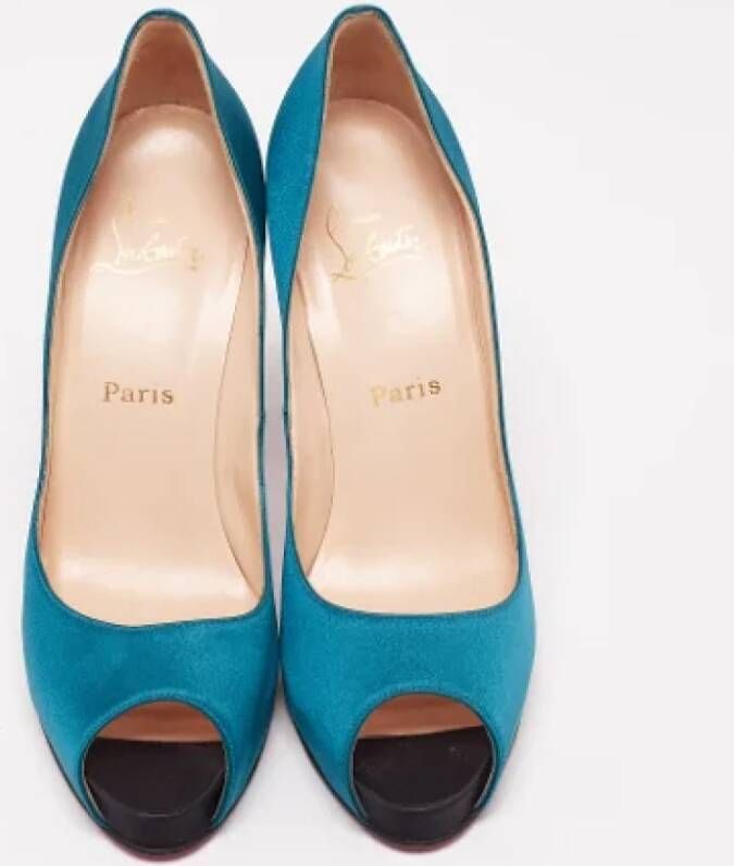 Christian Louboutin Pre-owned Satin heels Blue Dames