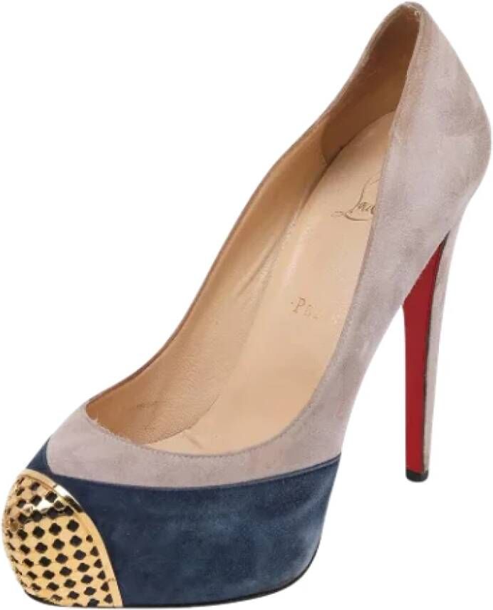 Christian Louboutin Pre-owned Suede heels Beige Dames