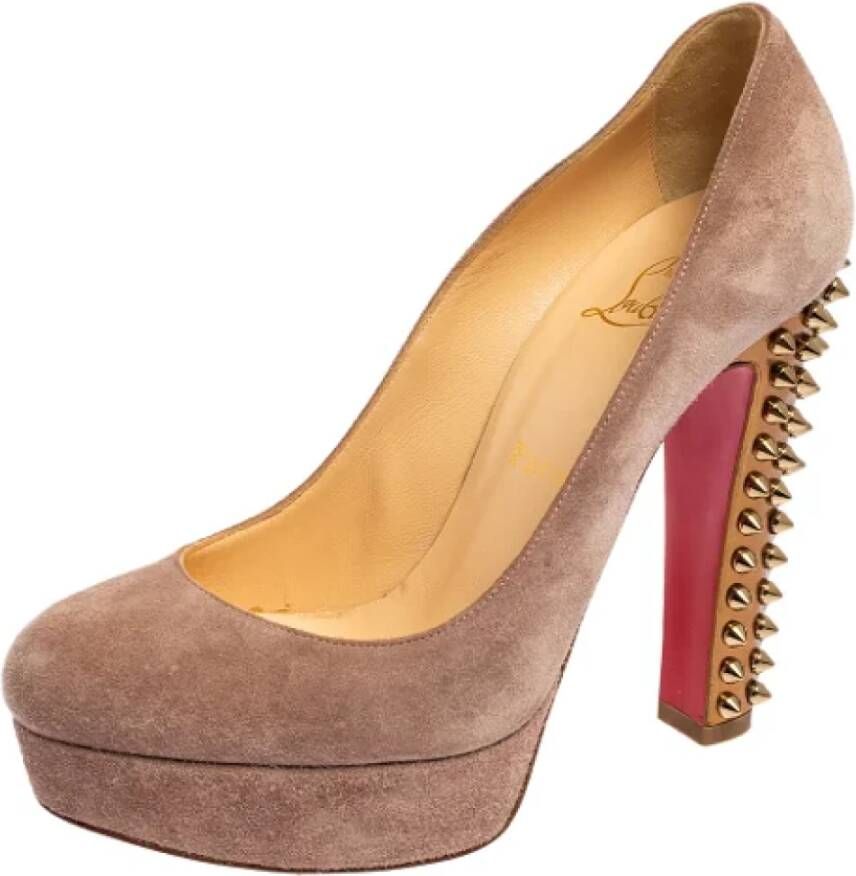 Christian Louboutin Pre-owned Suede heels Beige Dames