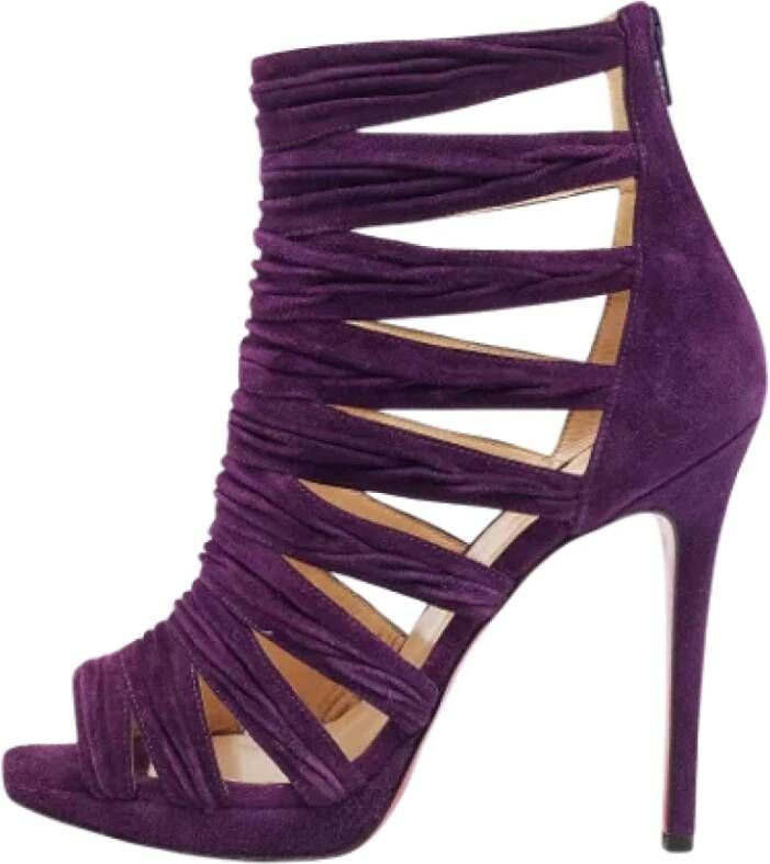 Christian Louboutin Pre-owned Suede sandals Purple Dames