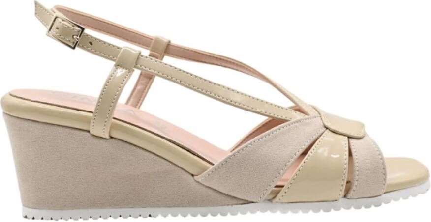 Cinzia Soft Beige Sleehak Sandalen Beige Dames