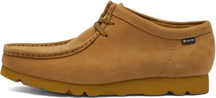 Clarks Gore-Tex Wallabee Oakmoss Nubuck Schoenen Beige Heren