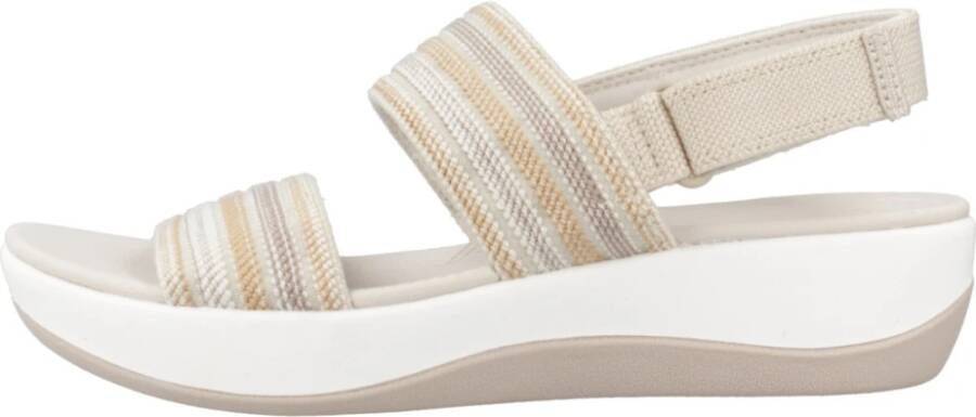 Clarks Stijlvolle Platte Sandalen Beige Dames