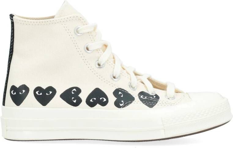 Comme des Garçons Play Hoge Sneaker met Zwarte Harten Beige Dames