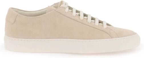 Common Projects Luxe Suede Sneakers met Gouden Detail Beige Dames